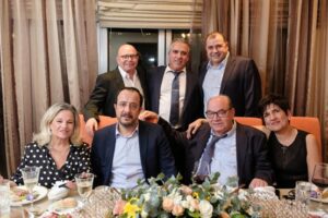 השותפים בחברת אלקיים תעשיות בפגישה עם נשיא קפריסין